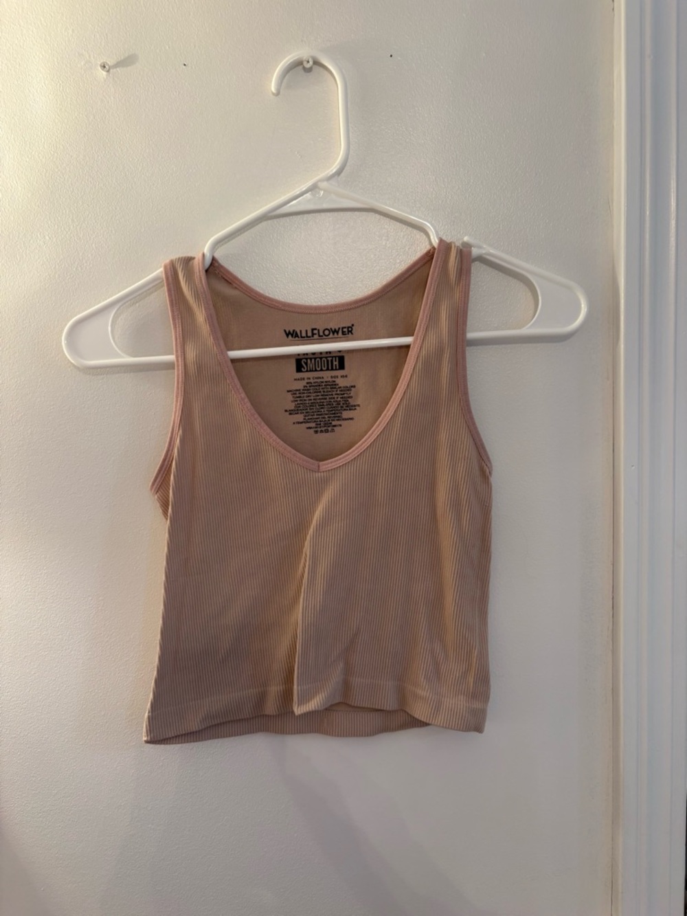 Wallflower Ribbed V-Neck Tank Top in Blush